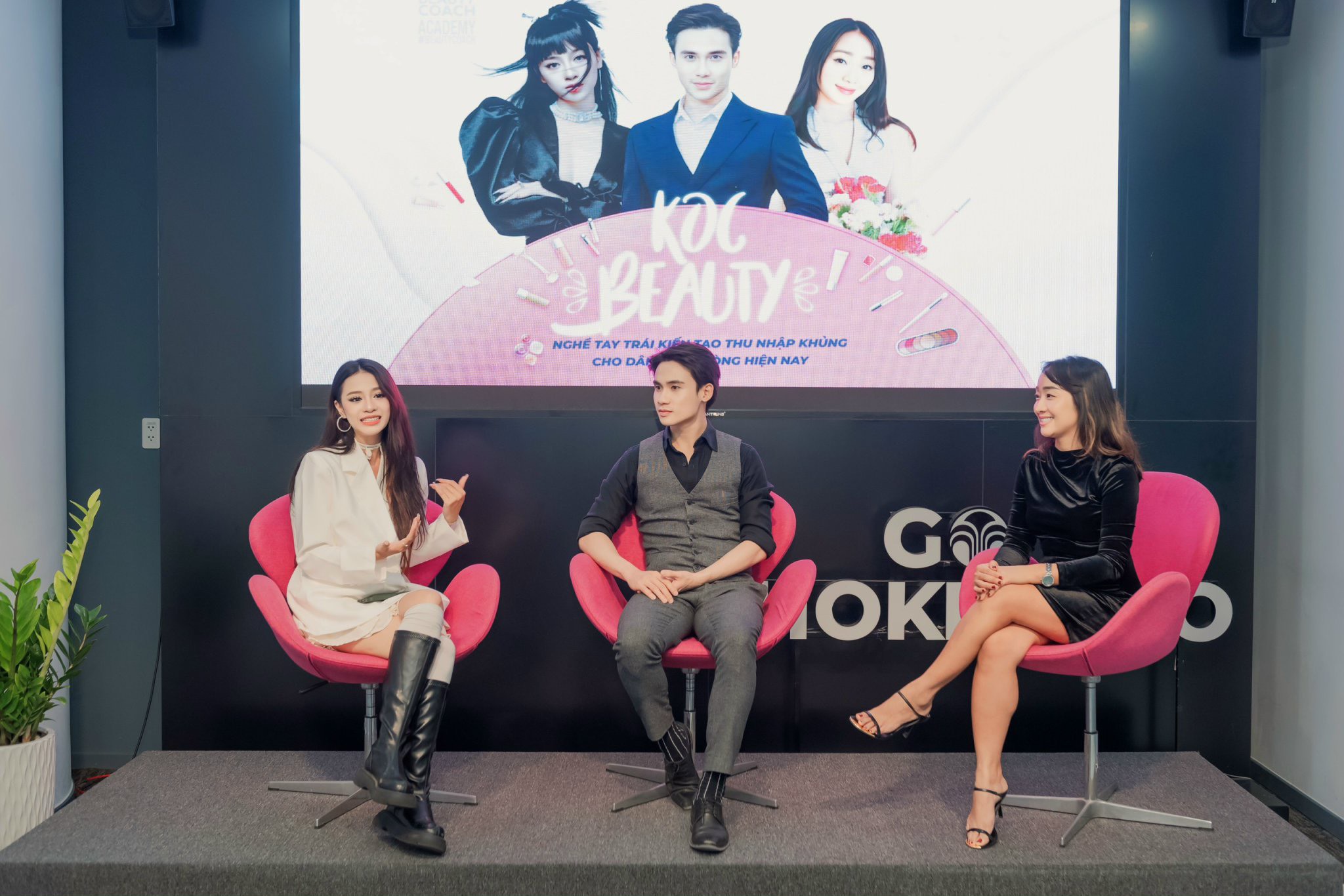[THROWBACK] WORKSHOP KOC BEAUTY - NGHỀ TAY TRÁI KIẾN TẠO THU NHẬP KHỦNG CHO DÂN VĂN PHÒNG